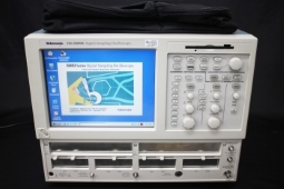 Tektronix TDS8000B