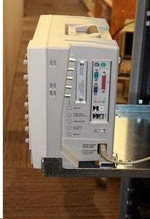 N2902B Keysight Rackmount New